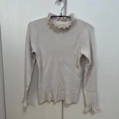 フリルネック リブニット
