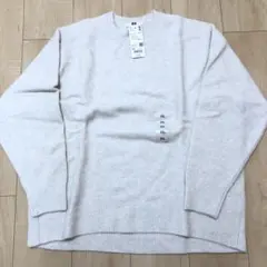 ユニクロ　スフレヤーン　クルーネックセーター