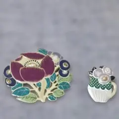 レトロ フラワーエナメルブローチ2点セット 花モチーフ ヴィンテージ風