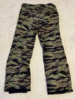 2025年最新】迷彩 ウェア burtonの人気アイテム - メルカリ