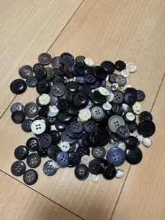 ボタンまとめ売り　　154個