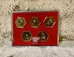 【新品・未使用】ディズニーピンバッジ5個セット　ミッキーマウス他