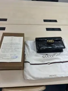 オールドグッチクロコショルダーバッグGUCCI
