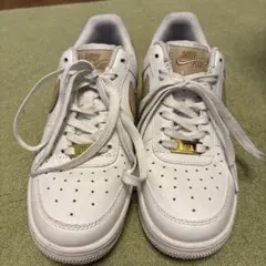 NIKE AIR FIRCE 1 ホワイト／ゴールド　24.5センチ