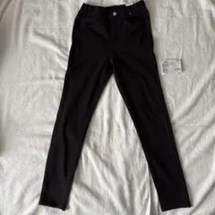 黒色のロングパンツ　女の子用 140cm