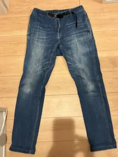 Item thumbnail for item 7916c398-5a3d-44e4-9530-60bc85410bc6