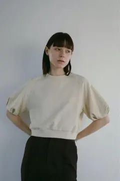 manof マノフ BALLOON CUT TOPS ホワイト - メルカリ