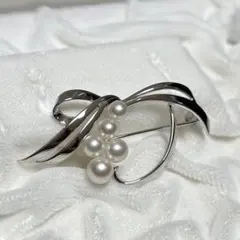 ミキモト MIKIMOTO パールブローチ リボン 5珠 シルバー 皇室御用達