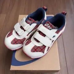スニーカー〈アシックスキッズ × familiar〉　赤チェック　17.5cm