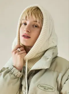 新品♡バラクラバ　ホワイト アイボリー　ケーブル編み ニット　フード　フーディ