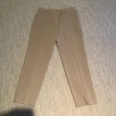 テーパードパンツのサムネイル