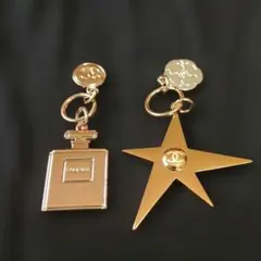 CHANEL　ノベルティ　 香水ボトルと星形チャームセット　布巾着付き