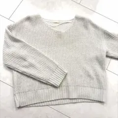 GU ホワイ Vネック クロップドニット S