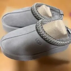 ゆ*ぴ様 新品箱あり　アグ UGG Tazz 厚底 スリッポン　24cm ブルー ゆ*ぴ様 新品箱あり アグ UGG Tazz 厚底 スリッポン 24cm ブルー