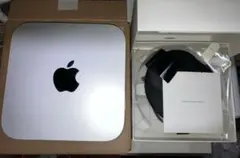 Macmini M2 16GB/256GB G16K1J/A