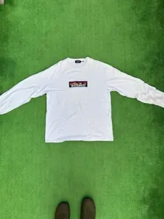 XLARGE 刺繍ロゴ ホワイト ロングスリーブTシャツ