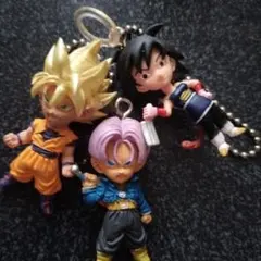 ドラゴンボール キーホルダー ３個