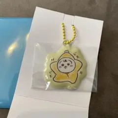 ちいかわベビー　ぷっくりキーホルダー　うさぎ
