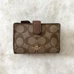 COACH 財布　二つ折り