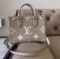 Louis Vuitton ベージュ モノグラム ショルダーバッグ