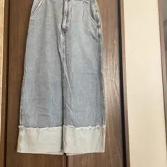フリンジ裾ロングデニムスカート
