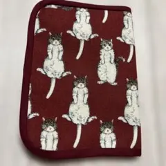 和柄 猫ちゃん マルチケース お薬手帳 通帳 ケース ブックカバー 猫柄