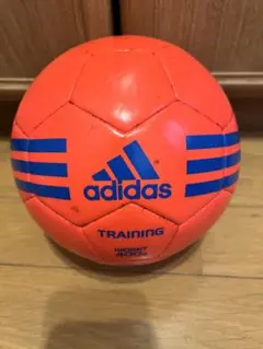 adidas リフティングボール TRAINING AMST11Rのサムネイル