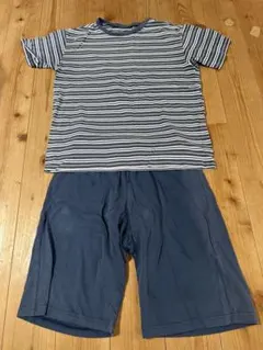 UNIQLO パジャマ 150cm