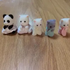 シルバニアファミリー遊園地 人形 ペルシャネコの赤ちゃん