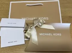 MICHAEL KORS ギフトボックスとポーチ ショッピング袋 ショッパー