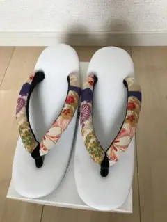 金鷲本舗　草履 花柄鼻緒　キンワシ印