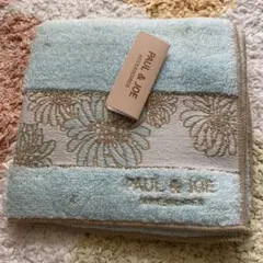 PAUL & JOE 花柄タオルハンカチ