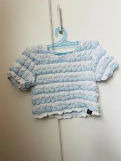 水色と白のトップス 130 ポコポコ