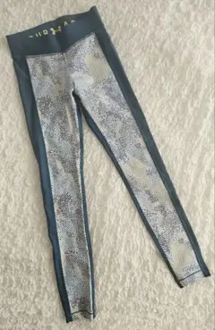 Under Armour MD コンプレッションレギンスのサムネイル