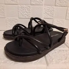 美品 odette e odile オデットエオディール　トングサンダル23.5