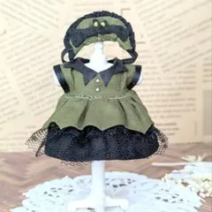 ミニチュアドール服　アウトフィット　メイド　蝙蝠　ドレス　ボンネット　2点セット