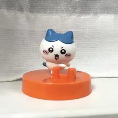 CoCo壱番屋×ちいかわコラボ　オリジナルフィギュア（ハチワレ）のサムネイル