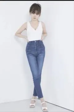 herlipto Paris High Rise Jeans Blue 23のサムネイル