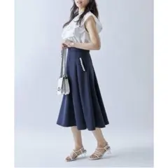 ポケットパール付きダイバータックフレアスカート　ネイビー　M 水卜麻美アナ着用