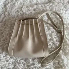 ベーセーストック　ショルダーバッグ　バッグ