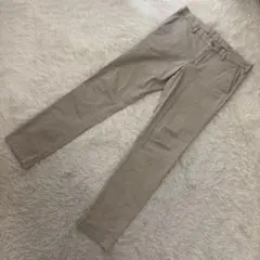 UNIQLO【W91】ウルトラストレッチスキニーフィットチノ メンズ ベージュのサムネイル