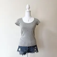 GAP ギャップ　半袖Tシャツ　平成　y2k ガーリー　花柄のサムネイル