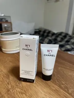 CHANELドゥシャネル　乳液 ファンデーションセット