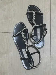 ZARA パール装飾 ブラック フラットサンダル