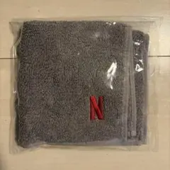 Netflix ロゴ刺繍 タオルハンカチ グレーのサムネイル