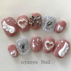 お色変更＆サイズ変更無料♪ ベリーショート　天使の羽のキラキラリボンネイル♡