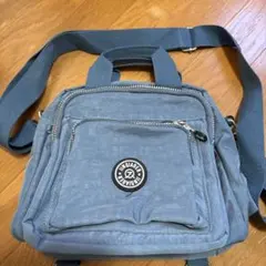 ショルダーバッグ