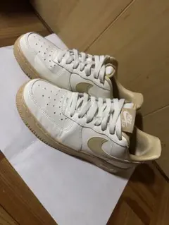 Nike Air Force 1 ホワイト/ベージュ