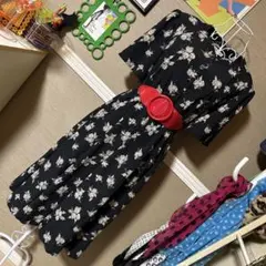 レトロ古着 お花柄✽ ノーカラー 半袖ワンピース ヴィンテージ 古着 黒