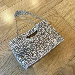 Item thumbnail for item 583530f3-9f4e-419d-95dc-a380f2718a29